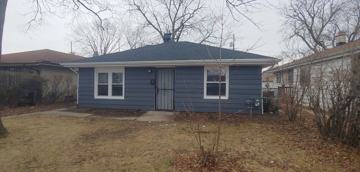 featured image of 5955 N 79th St