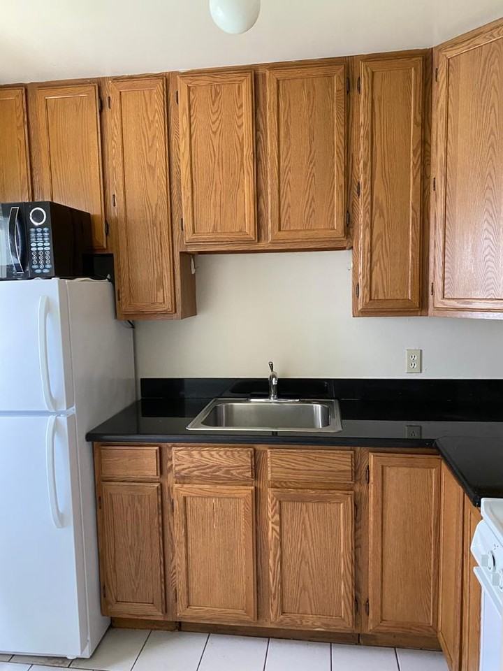 2218 Haste Street - Photo 4 of 45