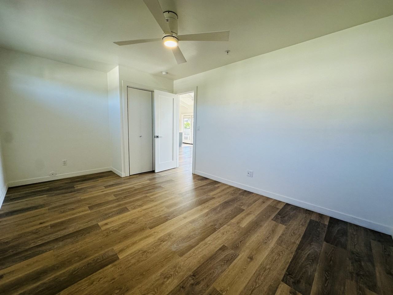 16 West Mission Street - Photo 7 of 13