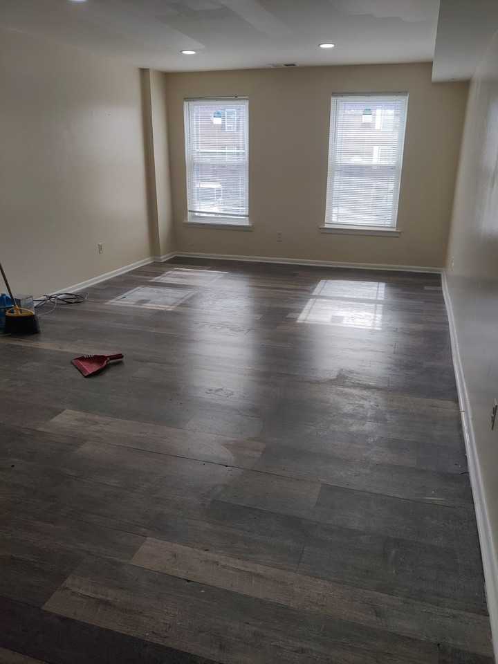 2721 South 76th Street - Photo 4 of 10