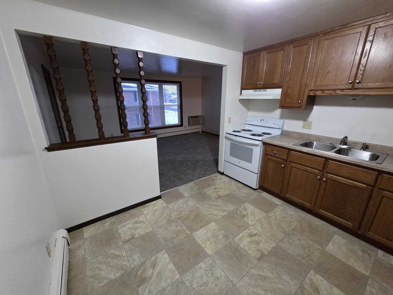 733 Chapel View - Photo 2 of 8