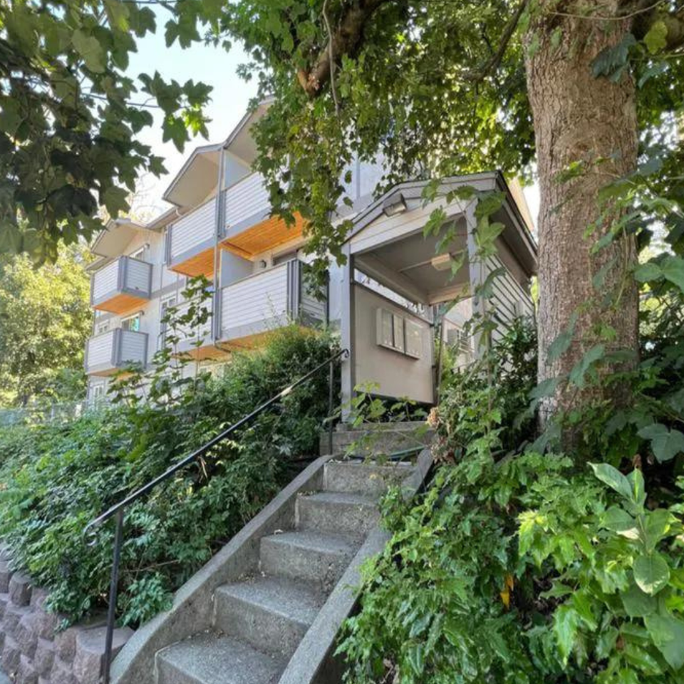 Chandler Apartments - Photo 7 of 7