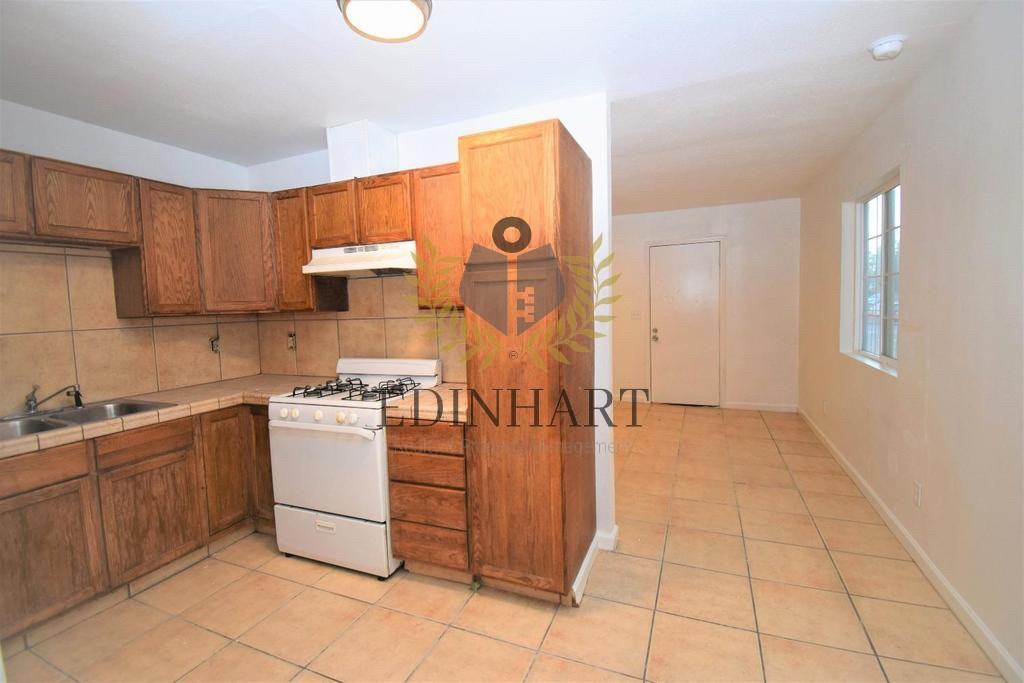 3631 East Dwight Way - Photo 5 of 12