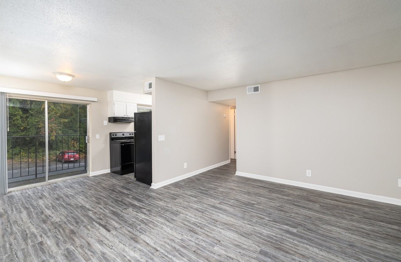 1808 Willomore Street - Photo 7 of 15