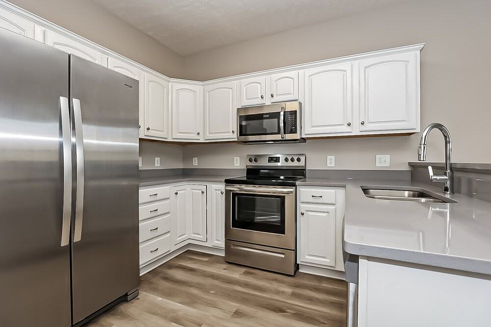 120 Emma Ct - Photo 7 of 16