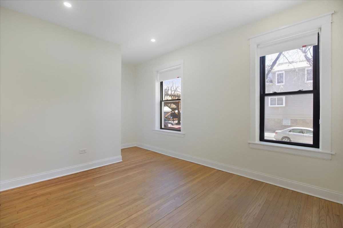 4636 N Hamilton Ave #36-1 - Photo 7 of 8