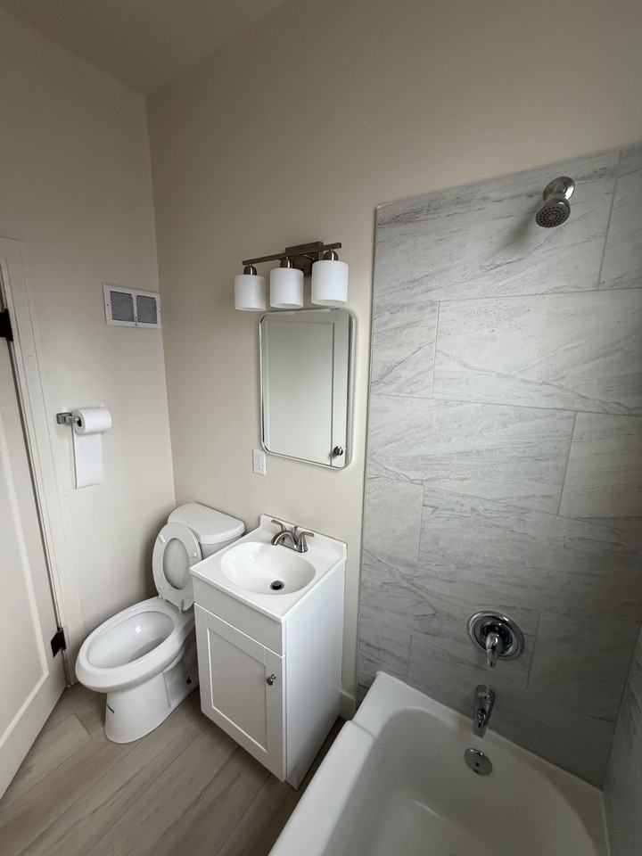 104 12th Street - Photo 7 of 9