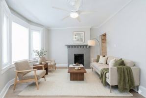 featured image of 15 Indian Road Cres