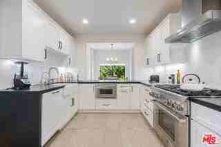 1666 Michael Ln - Photo 2 of 8