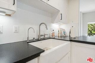 1666 Michael Ln - Photo 4 of 8