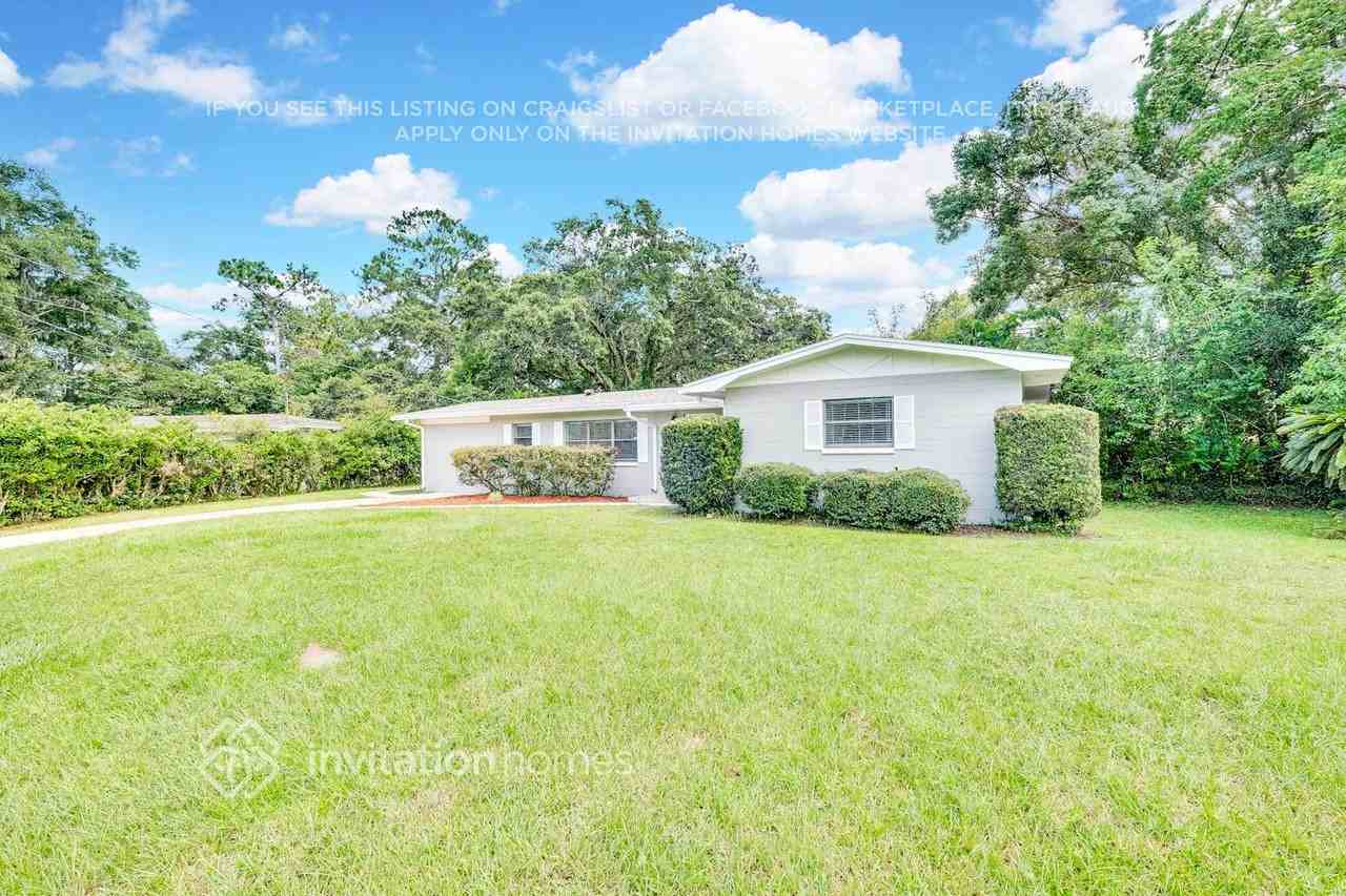 6330 Maney Dr S - Photo 2 of 30