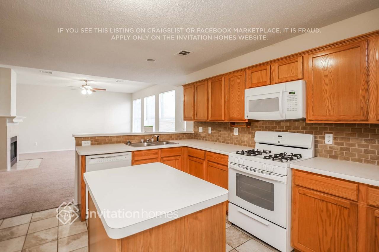 4409 Cordova Ln - Photo 4 of 21