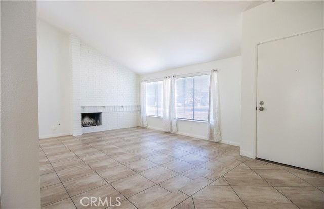 19541 Ditmar Ln - Photo 5 of 8