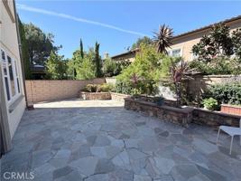 featured image of 23 Breezes