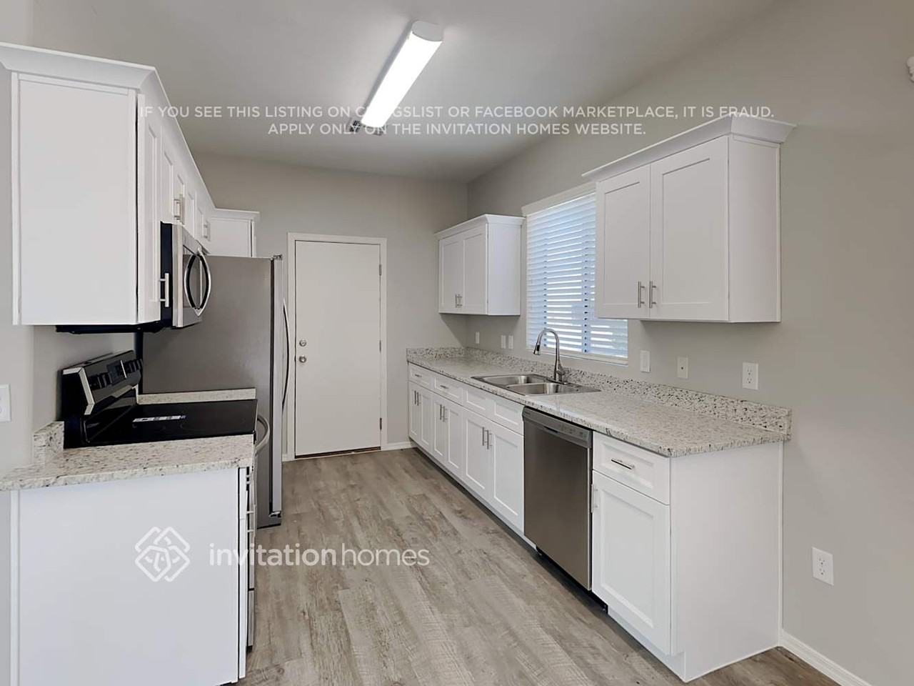 3933 W Irwin Ave - Photo 5 of 19