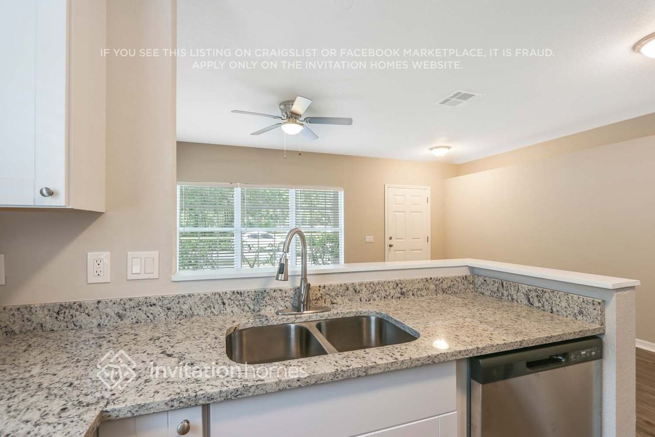 14915 Stag Run Cir - Photo 5 of 15