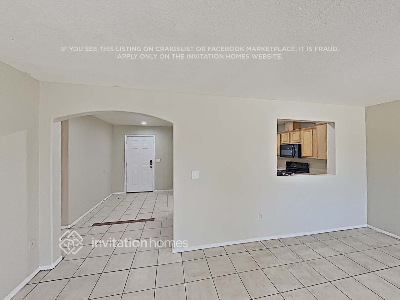 2527 E Wier Ave - Photo 4 of 15