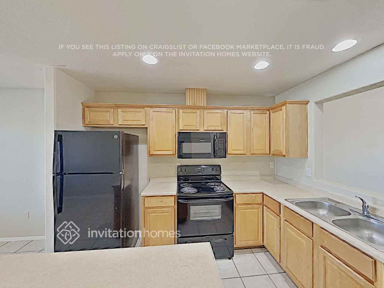 2527 E Wier Ave - Photo 7 of 15