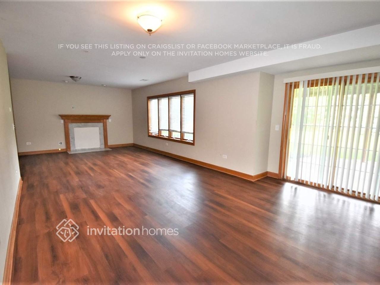 8172 Parkview Ln - Photo 4 of 15