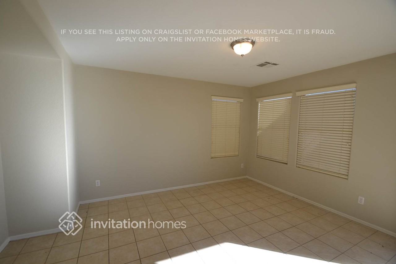 6351 W Beverly Rd - Photo 3 of 7