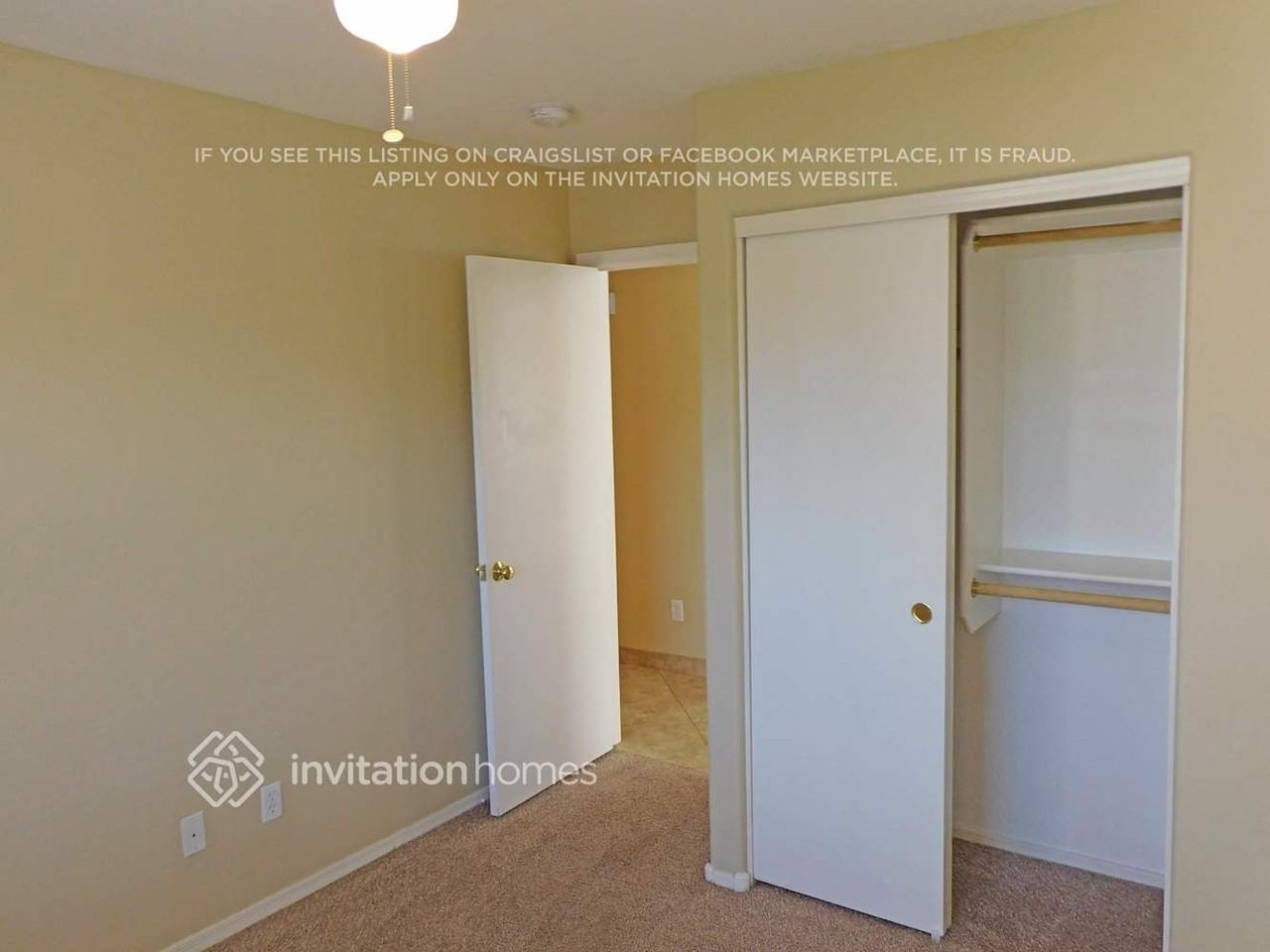 14703 N 148th Ave - Photo 5 of 11