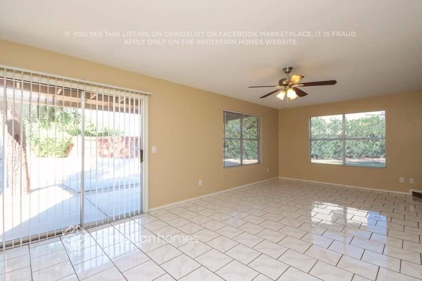 1014 E Marco Polo Rd - Photo 3 of 18