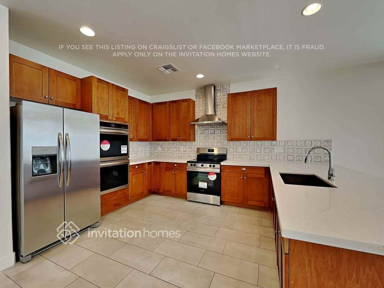 16513 S 10th St - Photo 7 of 22