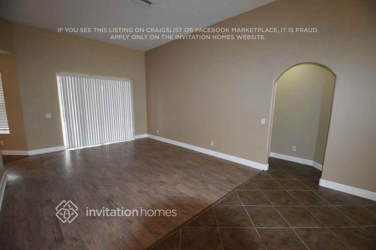 1262 Western Pine Cir - Photo 2 of 15