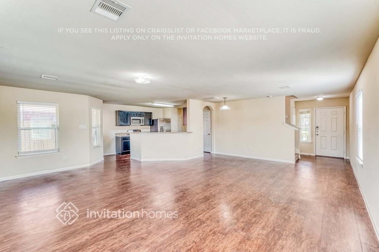 6111 El Oro Dr - Photo 7 of 18