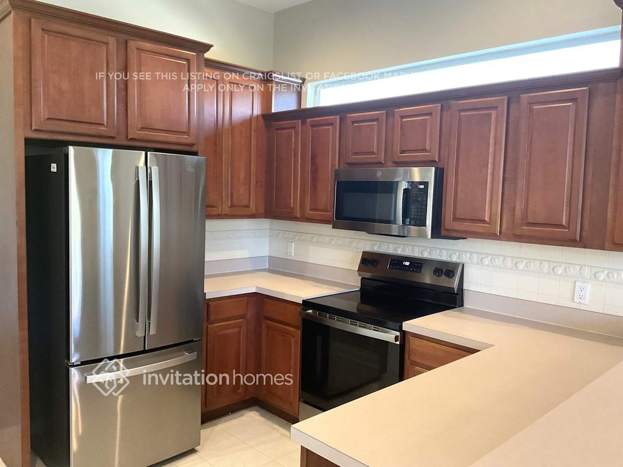 10401 Canary Isle Dr - Photo 6 of 17