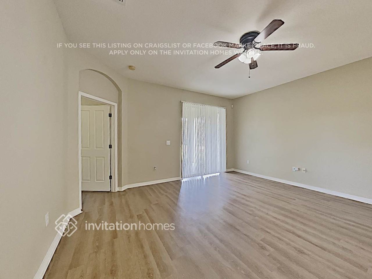 8211 Crescent Moon Dr - Photo 7 of 26