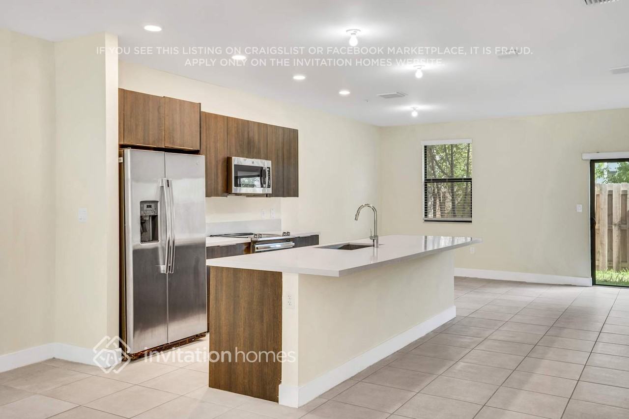 10437 Nwst #09 - Photo 5 of 25