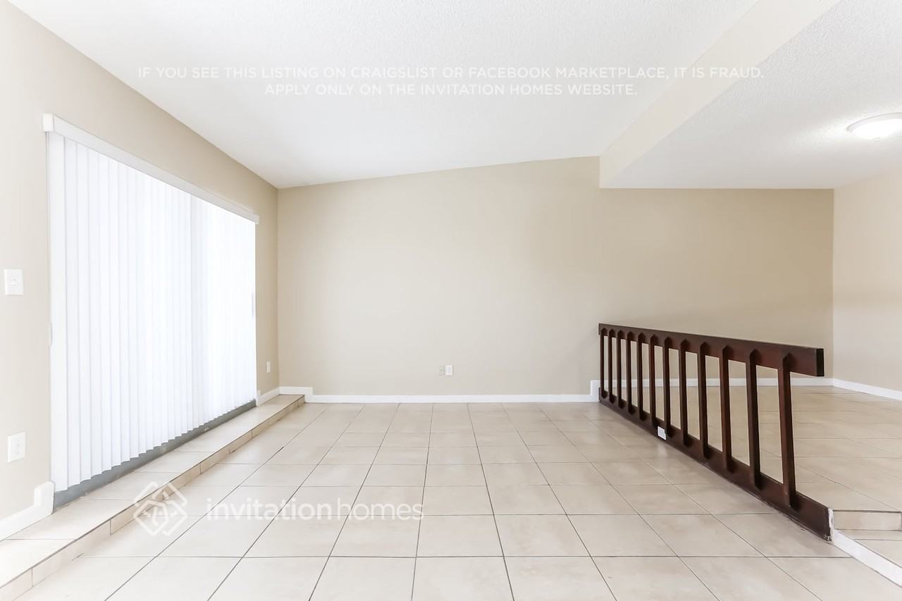 6419 Nw 192nd Ter - Photo 3 of 19