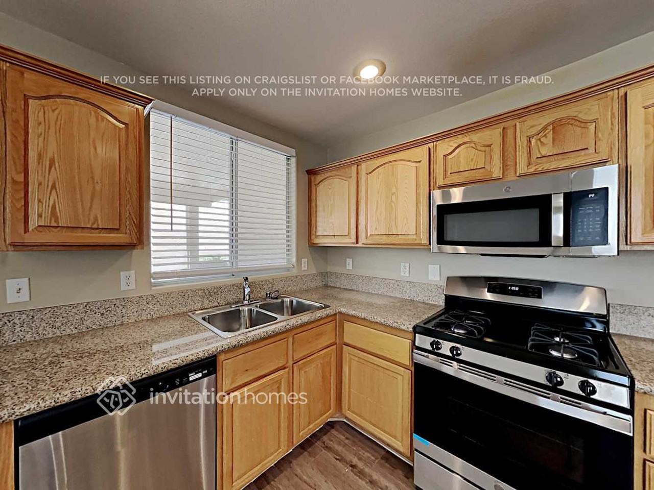 7849 Wavering Pine Dr - Photo 7 of 19