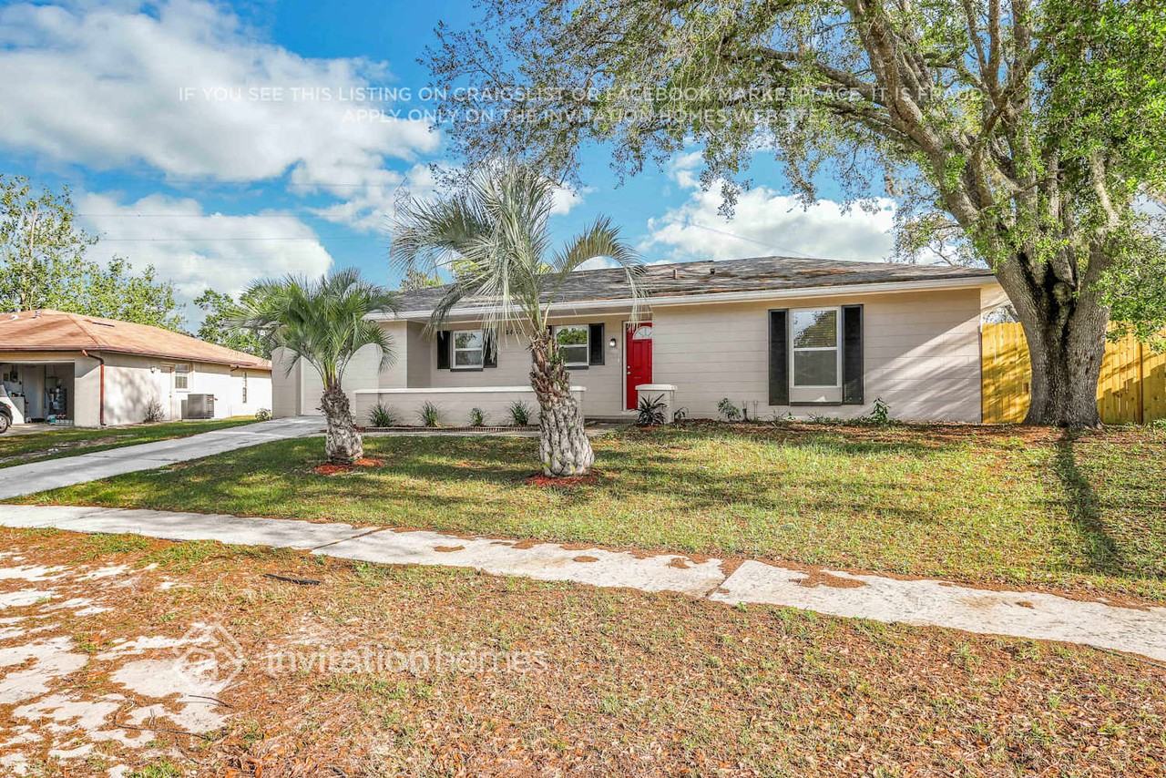 4457 Chamber Ct - Photo 3 of 28