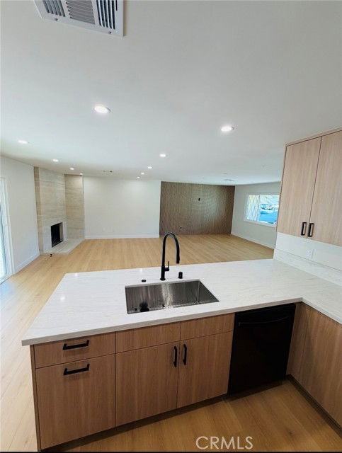 10560 Debra Ave - Photo 5 of 8