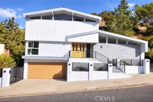 featured image of 17148 Escalon Dr