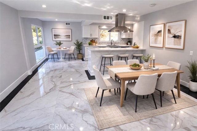 17148 Escalon Dr - Photo 3 of 8