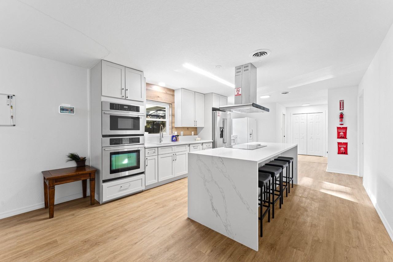 Dawson Ave - Photo 3 of 31