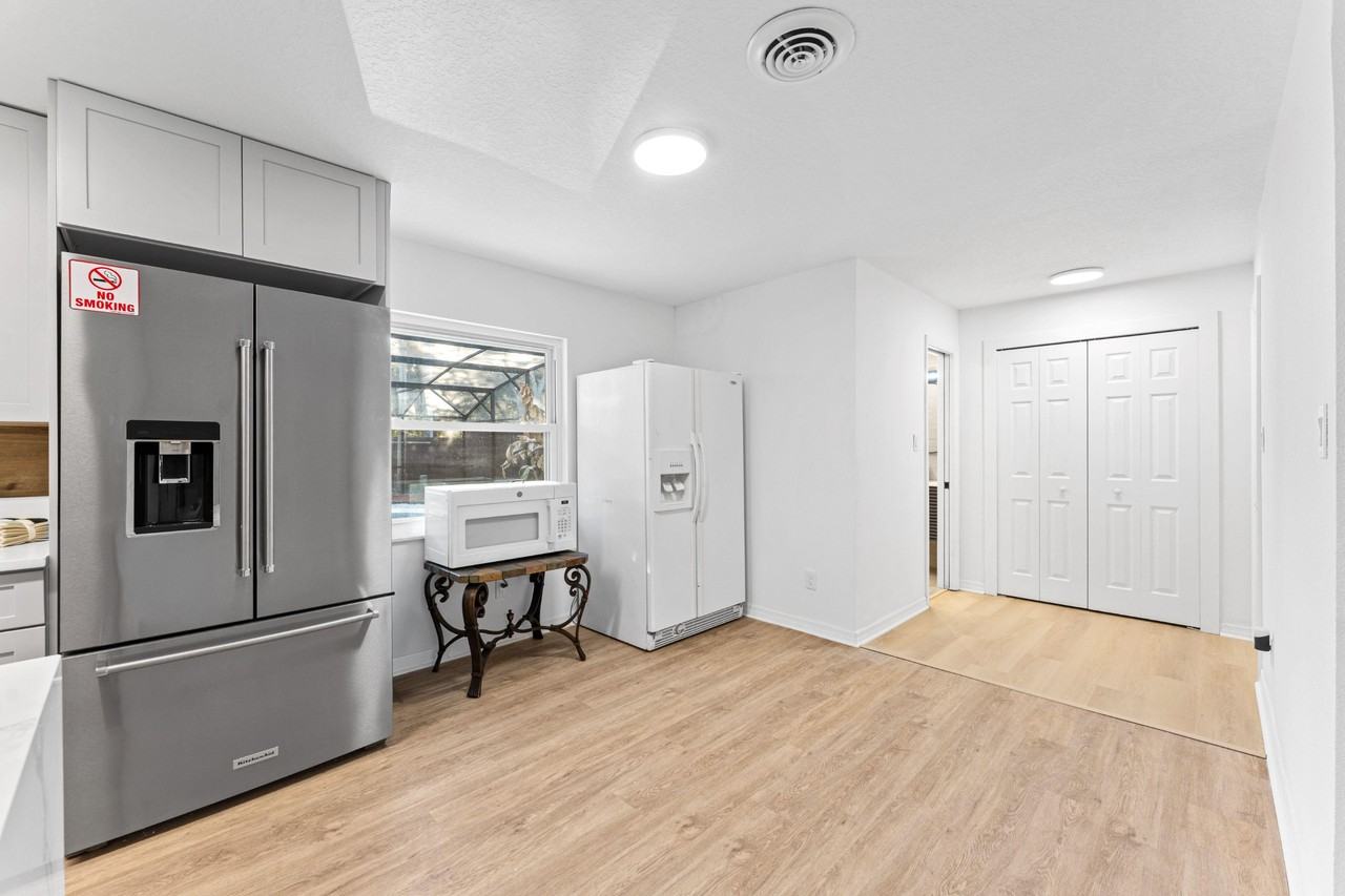 Dawson Ave - Photo 4 of 31