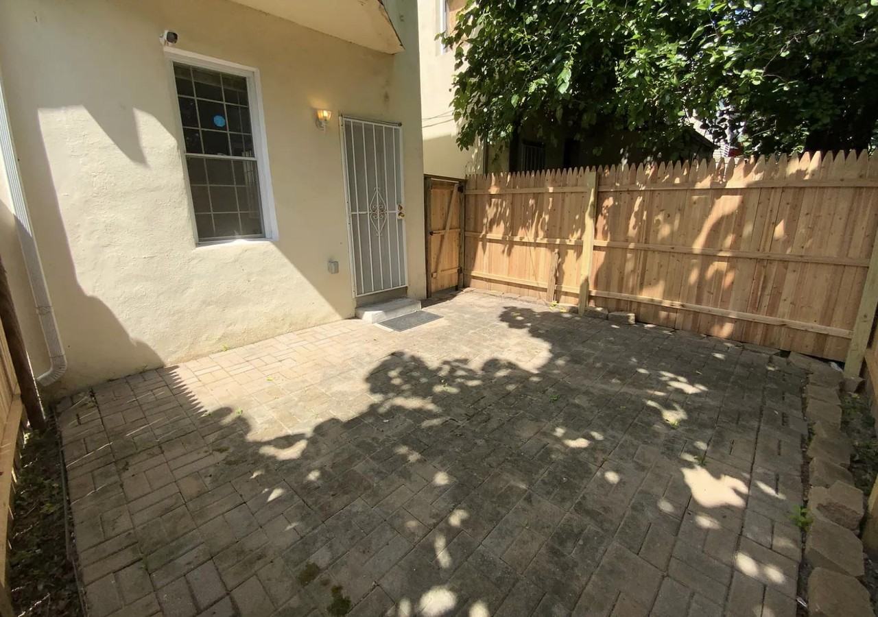 N 18th St - Photo 6 of 13