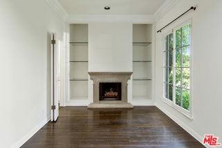 403 S Bedford Dr - Photo 3 of 8