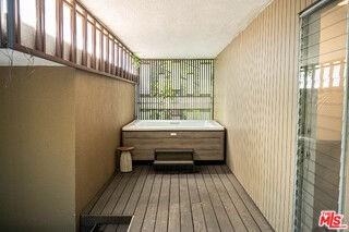 8895 Appian Way - Photo 4 of 8