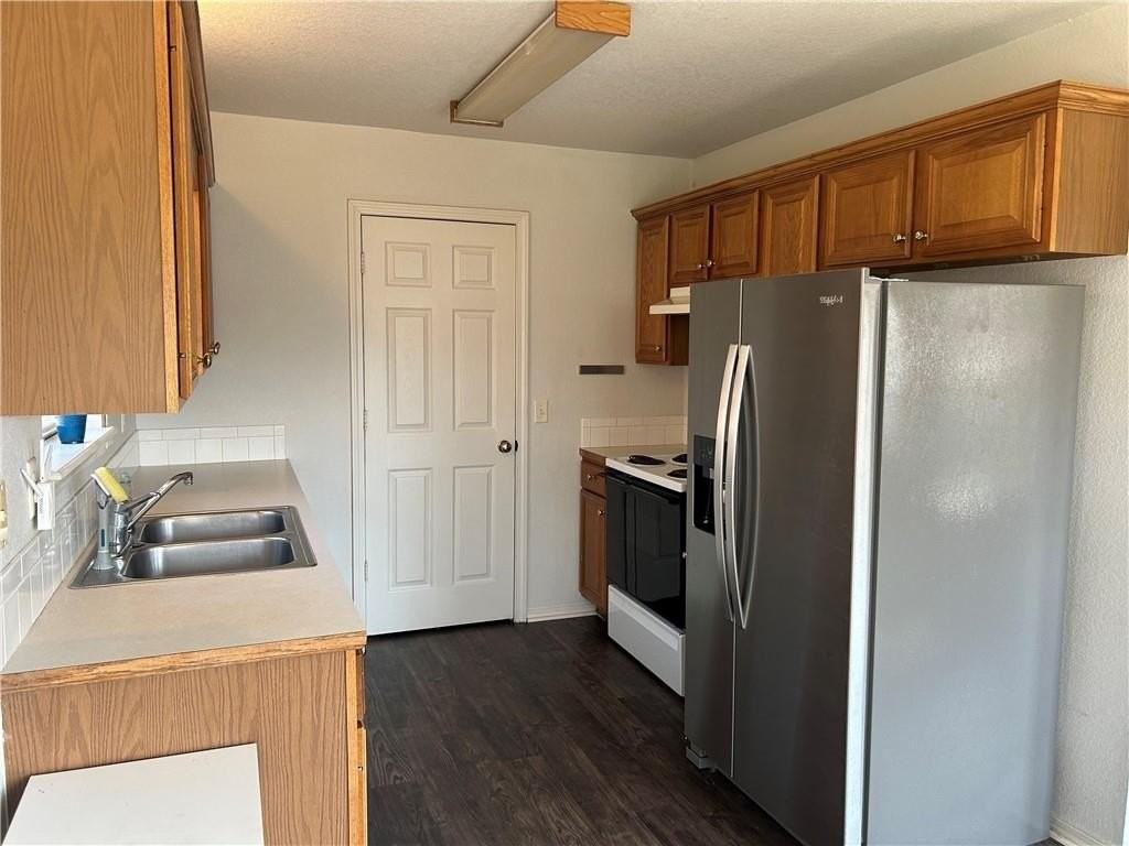 1239 S China Berry Ln - Photo 6 of 15