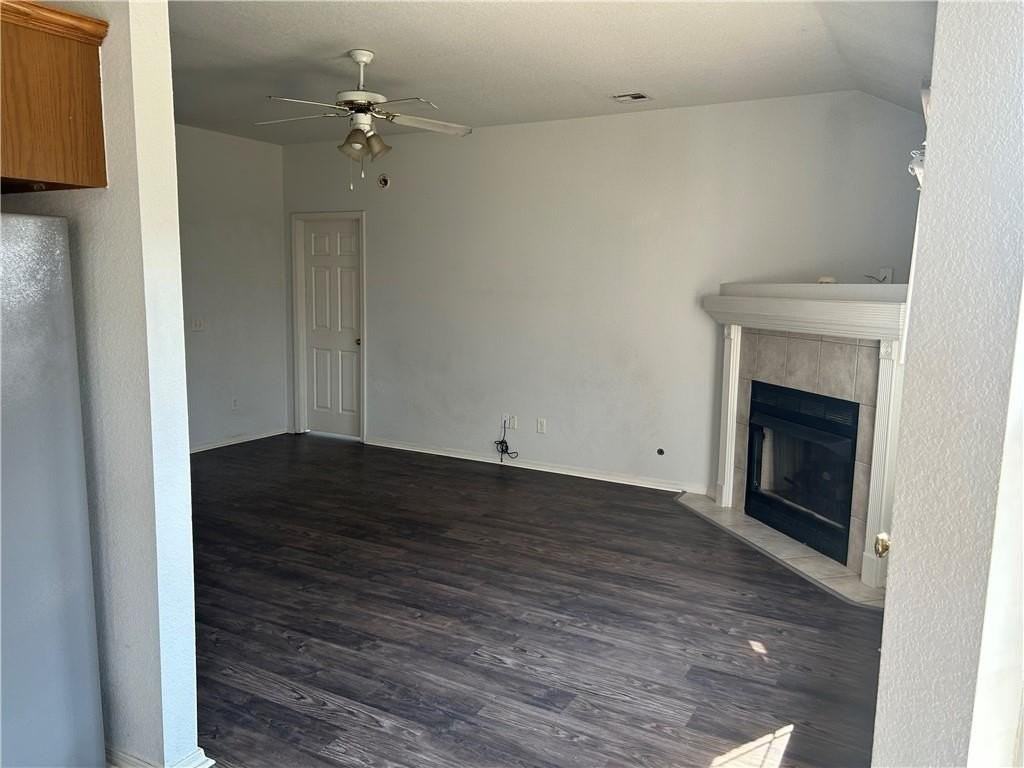 1239 S China Berry Ln - Photo 7 of 15