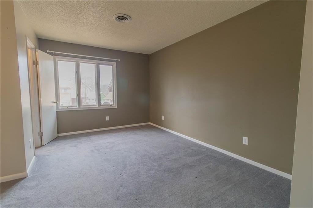 14 Britten Cir - Photo 4 of 13