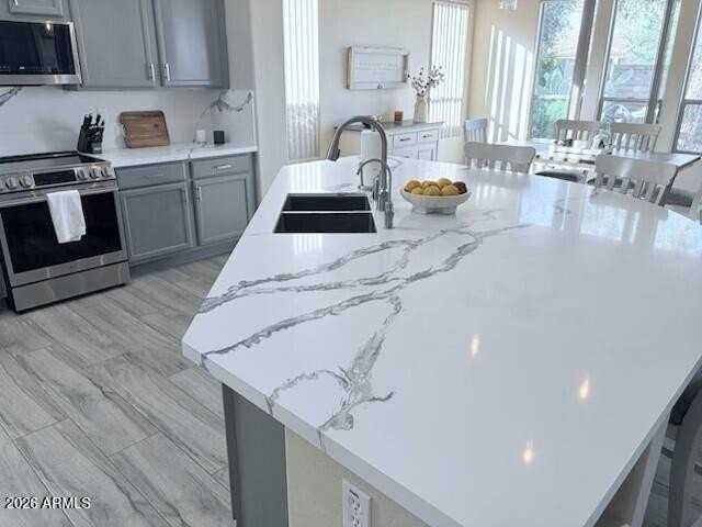 12368 W Hedge Hog Pl - Photo 4 of 21