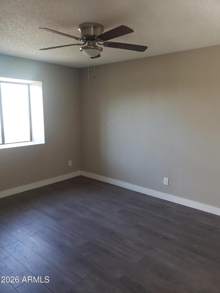 11832 N Saguaro Blvd Apt 104 #104 - Photo 5 of 21