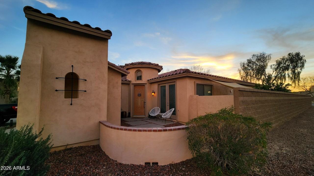 18970 N Alicante St - Photo 2 of 38