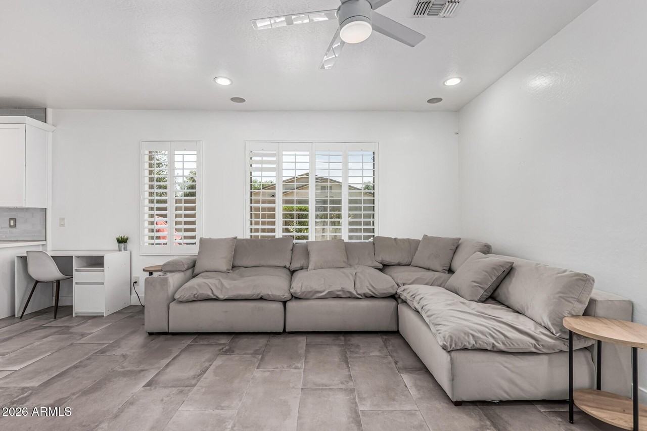 3777 E Vallejo Dr - Photo 6 of 30